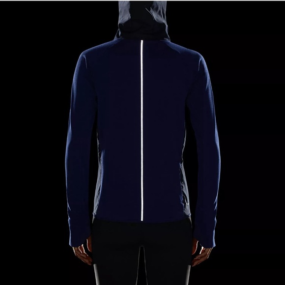 Nike Running Women M Dri-Fit Hooded Half-Zip LS Shirt Pullover Blue Lightweight - Picture 3 of 16